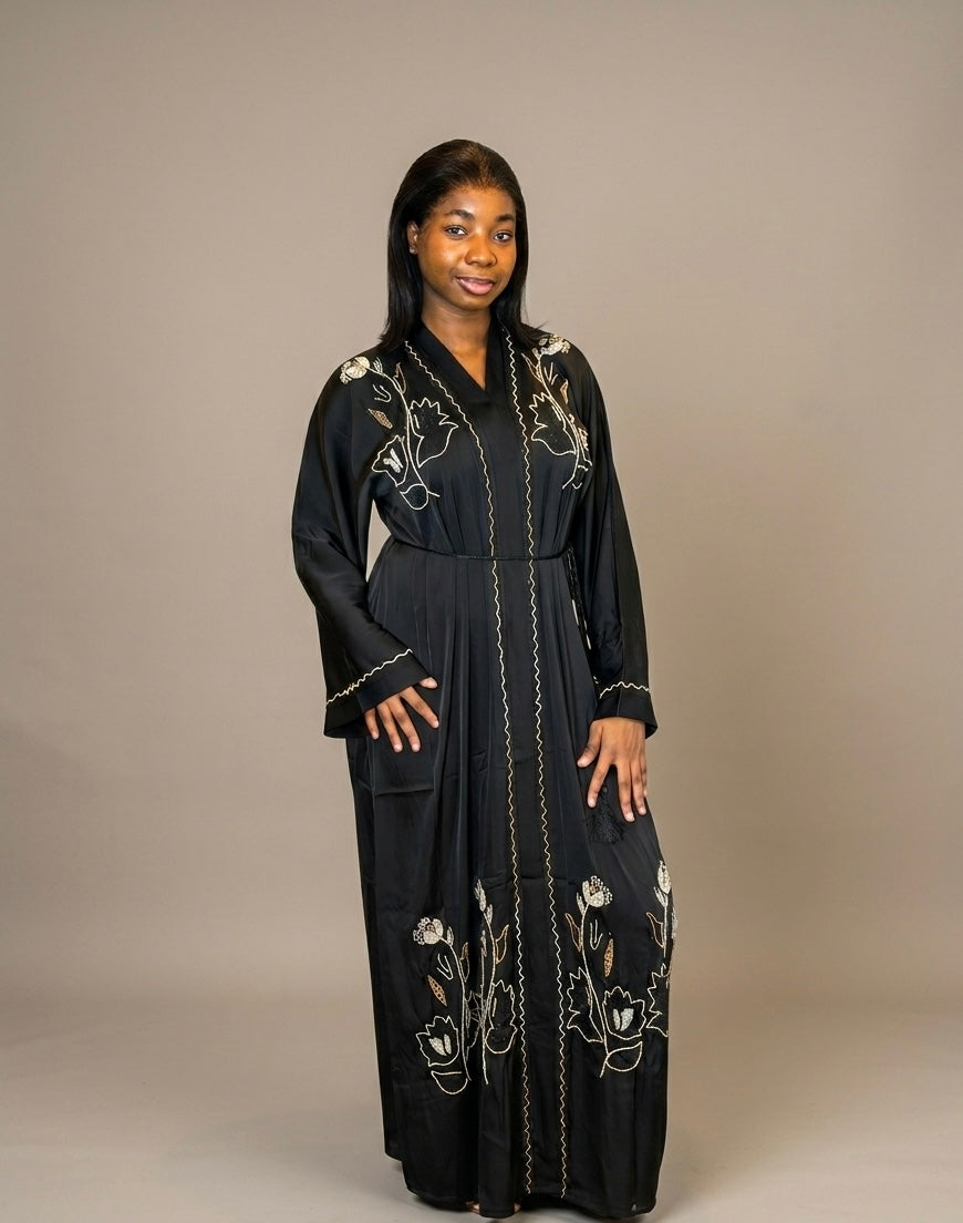 Nahila abaya
