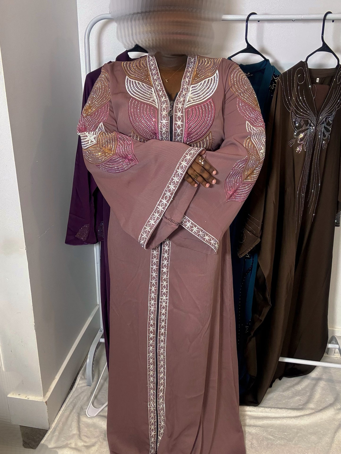 Abaya brodée