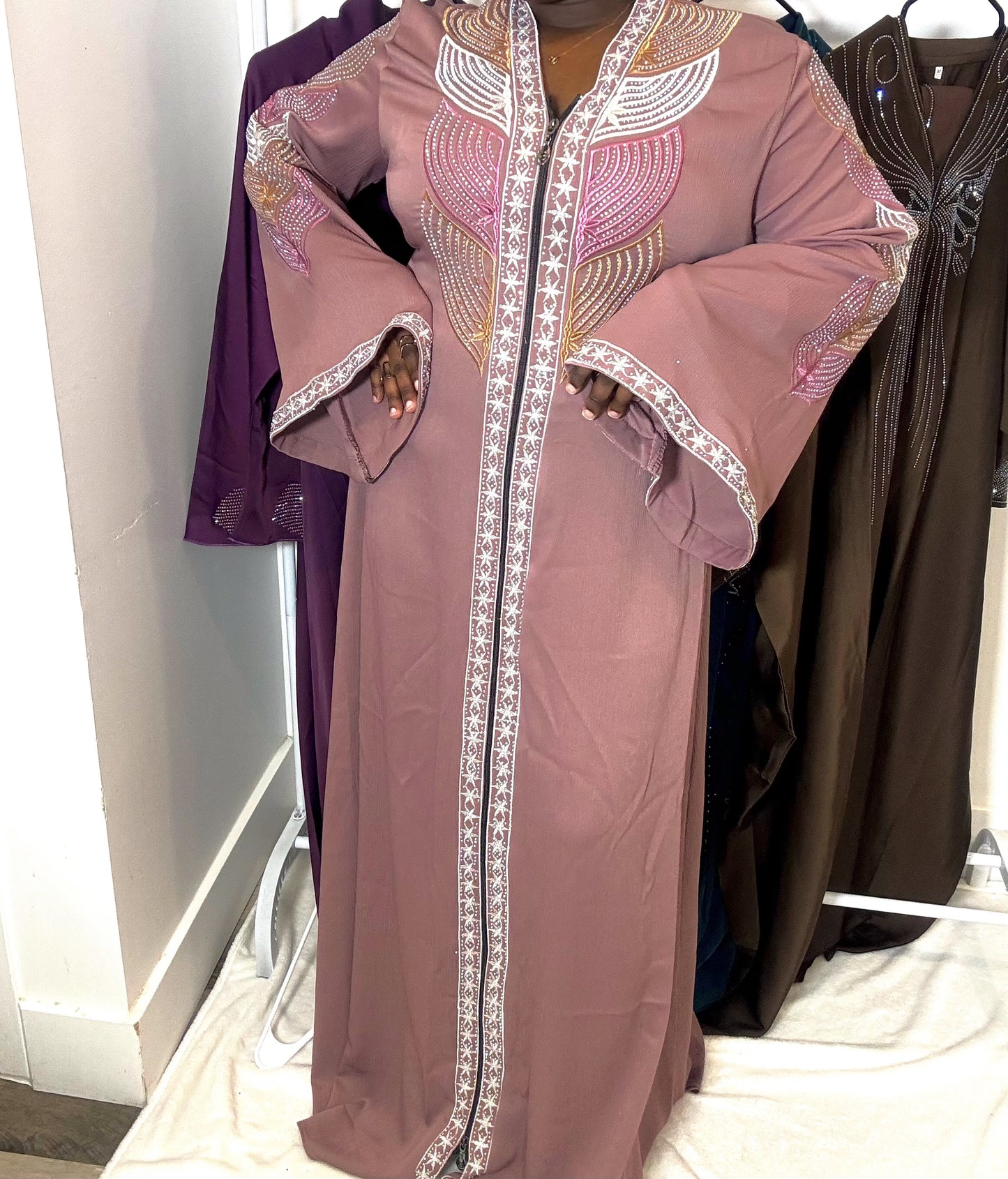 Abaya brodée
