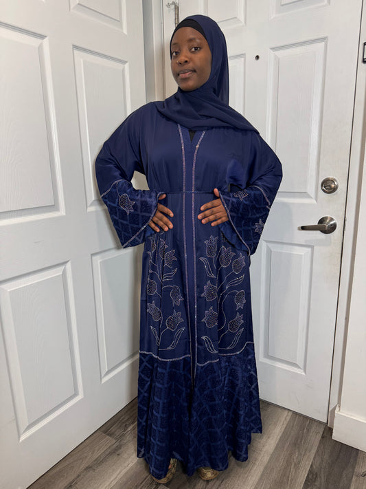 Abaya fleuri brodée