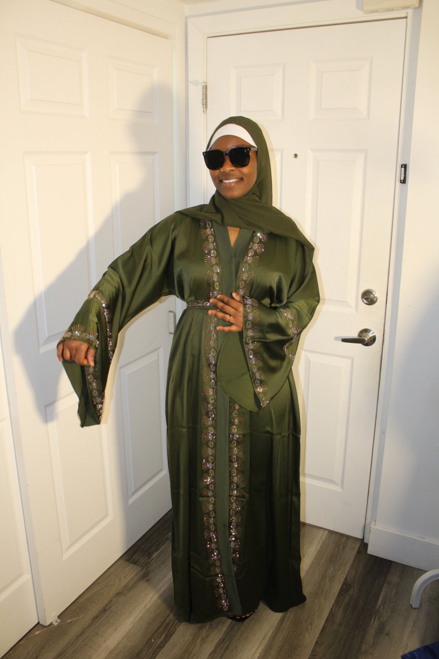 Abaya luxueux