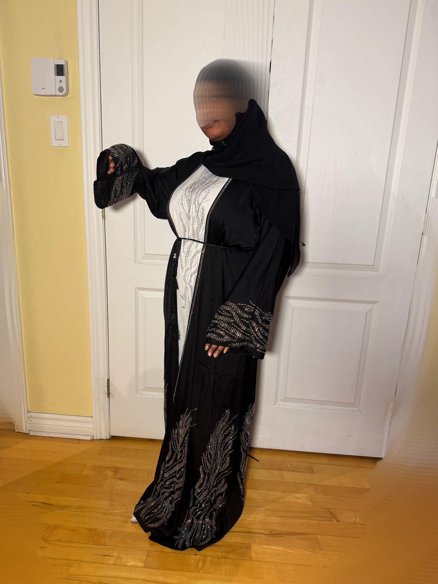 Abaya deux pièces perlée
