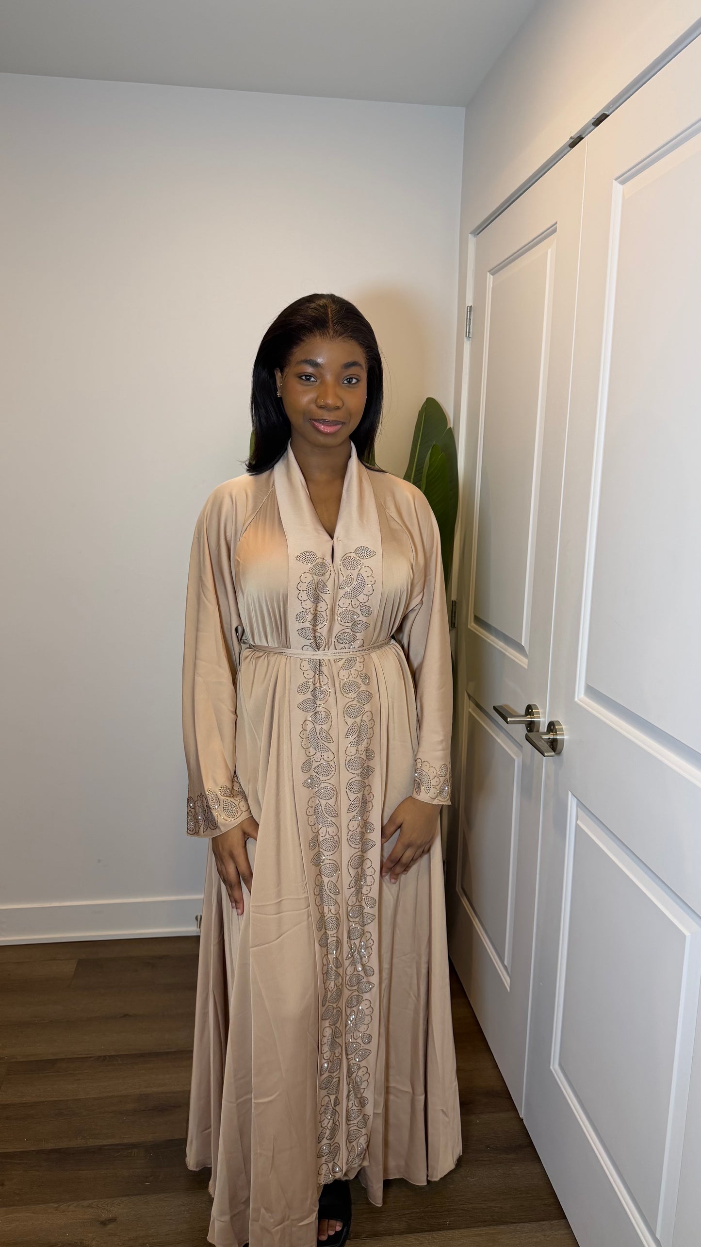 Naya abaya